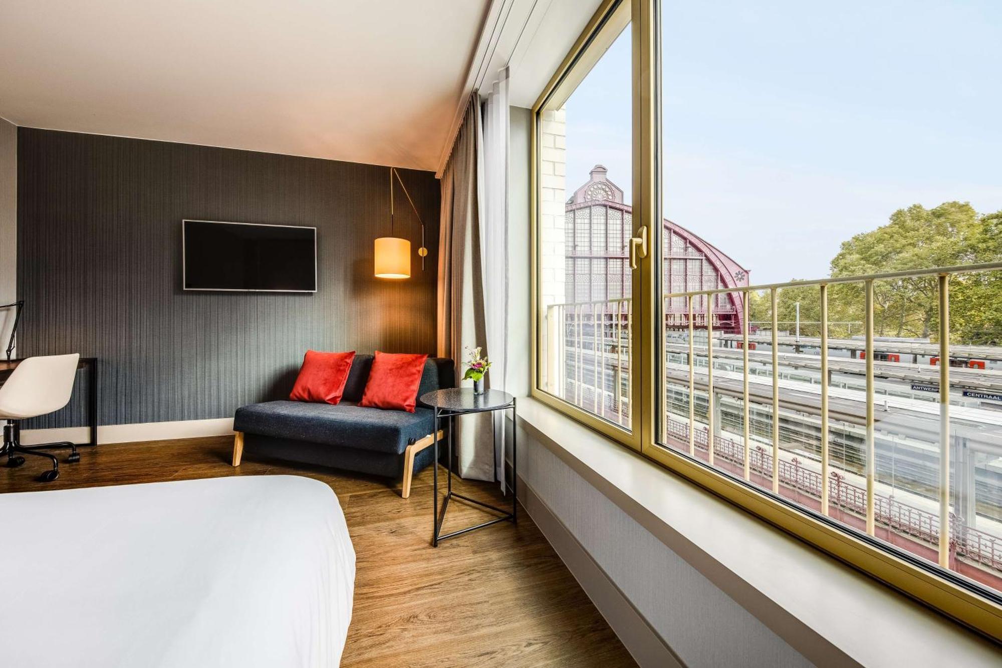 Nh Collection Antwerp Centre Hotel Bagian luar foto